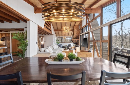 Innsbrook Ski Chalet | Whitetail Lakeside Retreat by Innsbrook Vacations!
