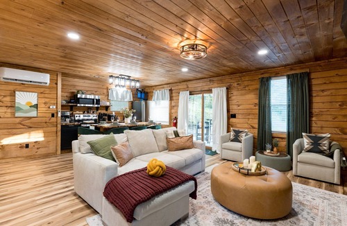 Creola Cabin | Whittle Escape - Sauna + Hot Tub + EV Charger
