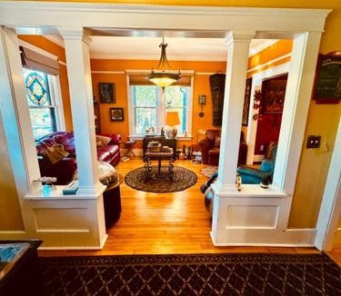 Old West Side Bed & Breakfast | Whole House Burnt Toast Inn Rental