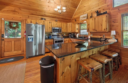 Epworth Cabin | Wild Water Lodge | Hot Tub | Fish From Cabin | Pool Table