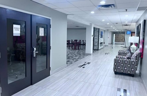 Indianapolis Hotel | Wingate by Wyndham Indianapolis East