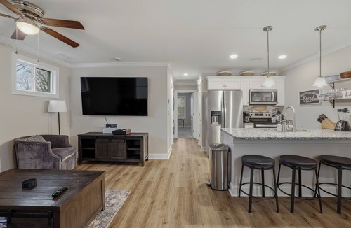 Newton House | Wonderful 2-bedroom house in welcoming Newton