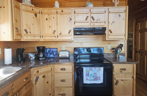 Schellsburg Cabin | Wonderful 3 bedroom cabin with new updates and breath taking views