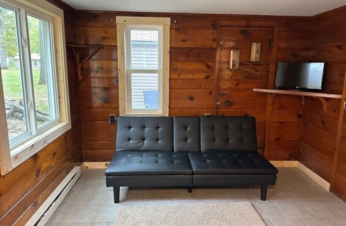 Indian River Cabin | Woodhaven Cottage 18