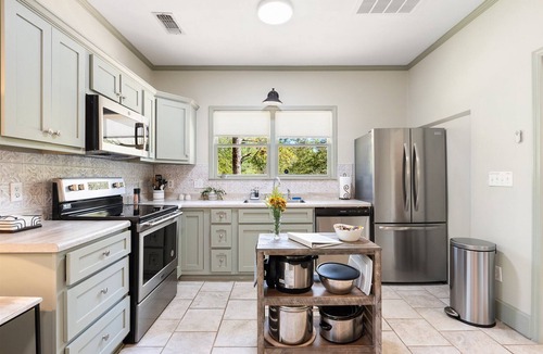 Laurel Cottage | Woodland Cottage on Hidden Pond