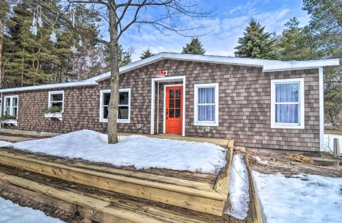 Good Hart House | Woodland Retreat: Near Trails, Golf & Wineries!