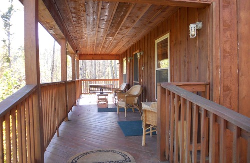 Leitchfield Cabin | Woodland secluded cabin on 7 acres, with private dock and kayaks