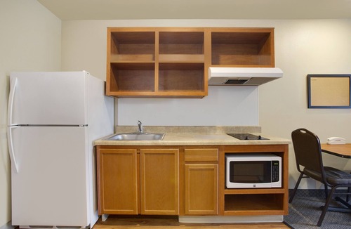 Lobdell/Woodale Hotel | WoodSpring Suites Baton Rouge Airline Highway
