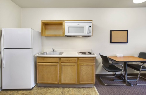 Parkdale Hotel | WoodSpring Suites Cincinnati Fairfield