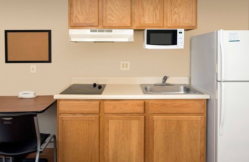 Jeffersonville - Clarksville Hotel | WoodSpring Suites Louisville Clarksville