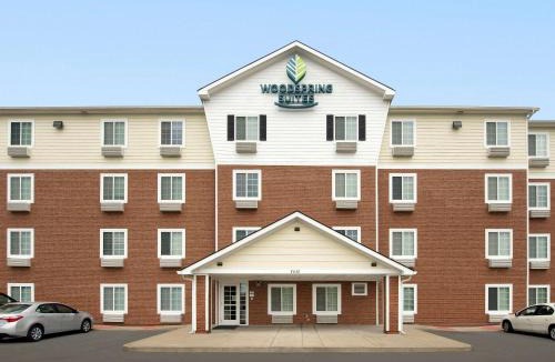 Clarksville Hotel | WoodSpring Suites Louisville Clarksville