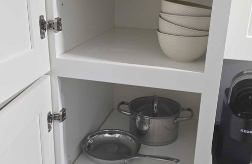 Southgate Apartment | Work Studio - Very small