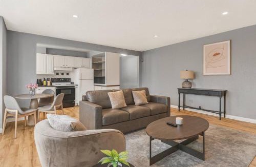 Downtown Atlanta Apartment | World Cup Apartment Flat 10 to 14 Nights Premier Arena Location