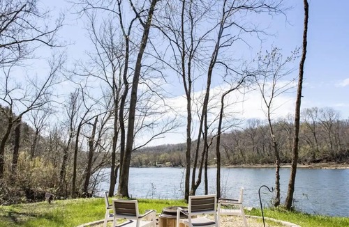Cotter Cabin | Worlds Best Trout Fishing At Gilly's Vacation Rentals