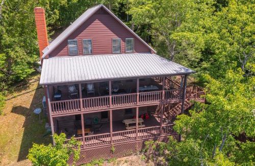 Houston House | Wrenwater On Brushy Creek - Double Decker Dock!