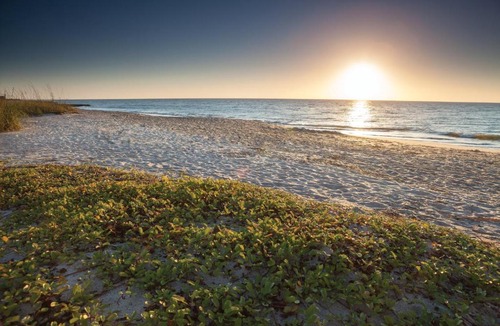 Ocean Ridge House | Wyndham Ocean Ridge Eight 8BR Apartments