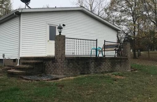 Mariah Hill House | X Marks the Spot(Blue)1.5 miles from Holiday World