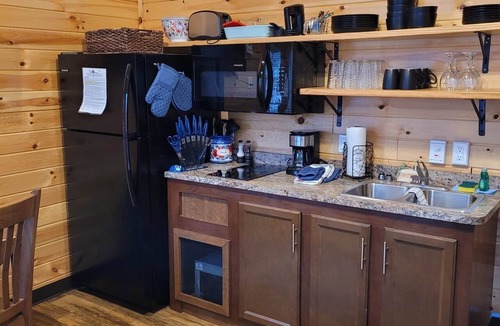 Hartland Cabin | Yellowstone Chalet Cottage