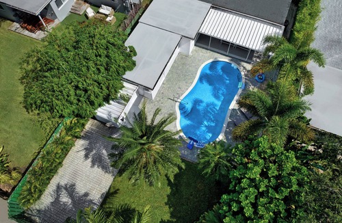 Royal Poinciana Villa | Your home in South Florida 4 bedrooms/3 full bath minutes from Hollywood beaches