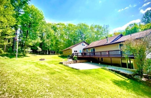 Crivitz House | Your Northwoods home away from home!