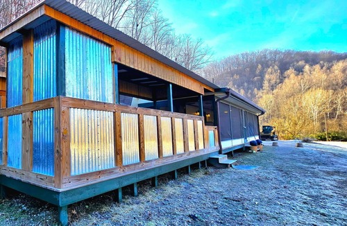 Rogersville House | Your Sweet Rogersville Escape: Cool, Quiet, and Welcoming