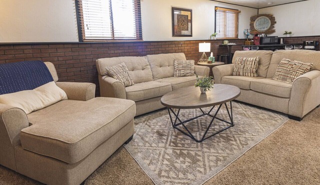 1 bed 1 bath | Quiet neighborhood