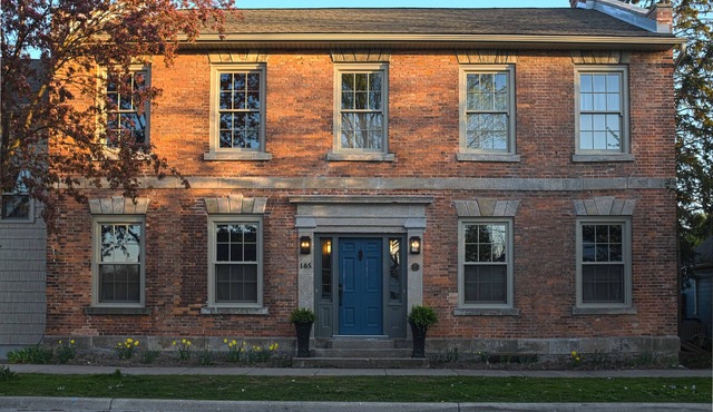 1 Bedroom Apartment in Beautifully Renovated Heritage Home in Goderich