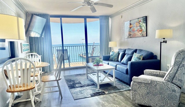 1 Bedroom Oceanfront end unit in Myrtle Beach 1603