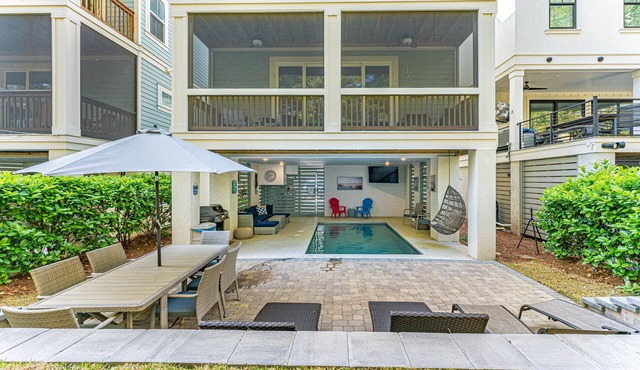 115 Luxury Pool Home | Elevator | Kid's Playroom