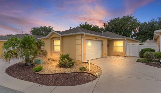 2/2 Patio Villa, Golf Cart, Dog Friendly, Golf Course View