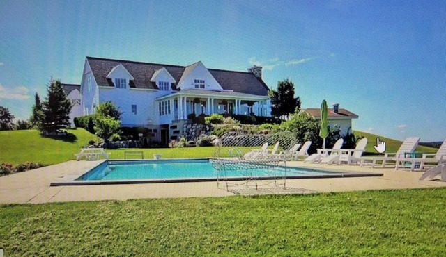 2023 Vineyard House
