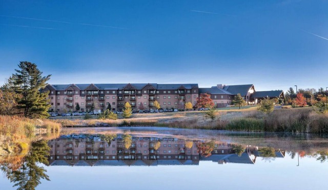 2Bed/2Bath Deluxe Unit in Our Dells Resort w/Access to Wilderness Territory!