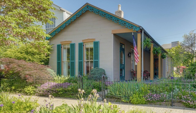 2nd Street Inn: Historic 1870s Gem Steps From Main