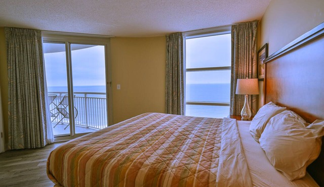 3 balconies, Panoramic View, Huge condo, Upper End Resort,Corner Unit, 11th Fl