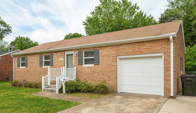 3BR Hampton Home, Central to HU, and Colosseum!