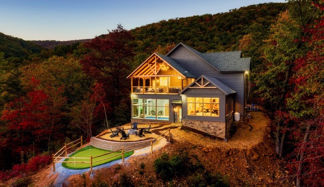 5BR Summer Retreat|Pool,Hot Tub,Theater,A+ Views