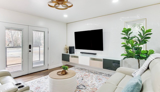 6 Mi to Spectrum Center: Spacious Getaway w/Deck