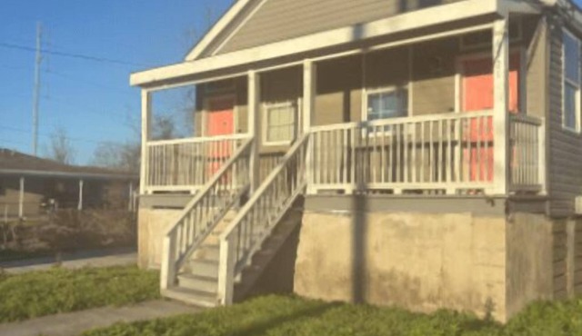Affordable Duplex/minutes to New Orleans