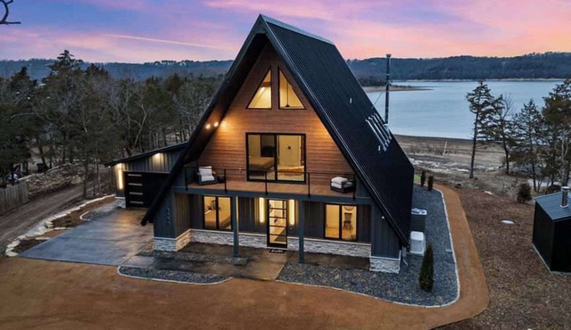 AFrame at Beaver Lake |Hot Tub. Epic Patio & Views