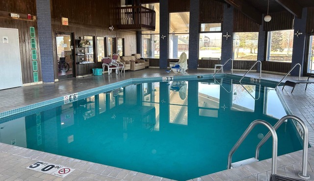 AmericInn by Wyndham Mosinee Central Wisconsin Airport
