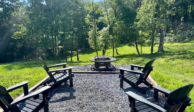 Antler Ridge - surrounded by nature & wildlife!