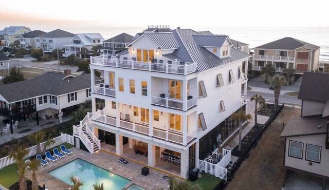 As Good As It Gets: Pool, Hot Tub & Sports Court in Garden City Beach