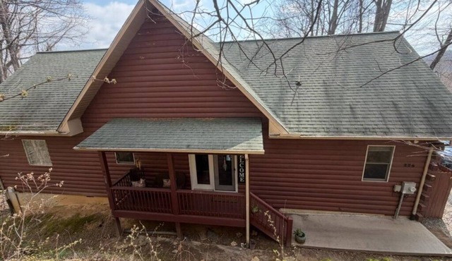Ascendere - Amazing mountain views, 3 bedroom, 2 bath, central heat/AC, private.