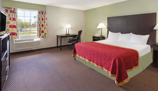 Baymont by Wyndham Beloit