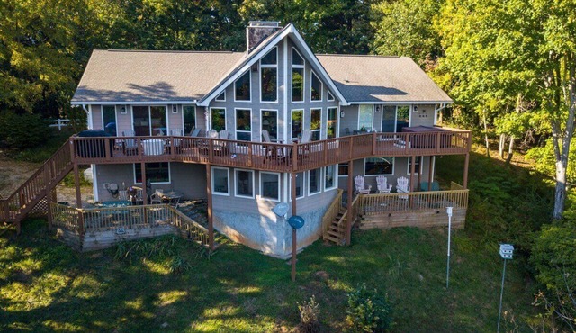 Bearadise Ridge-Hot tub-Firepit