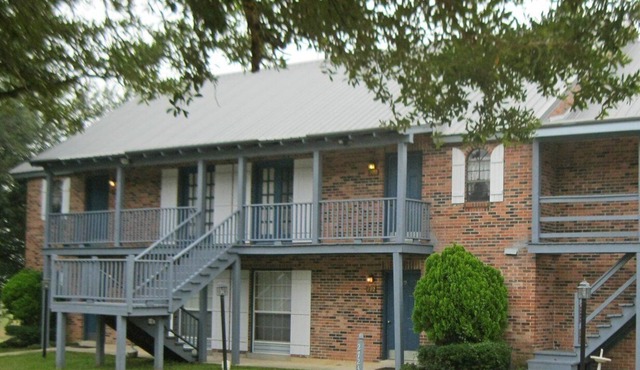 Beautiful 2 bedroom unit at resort, sleeps 6