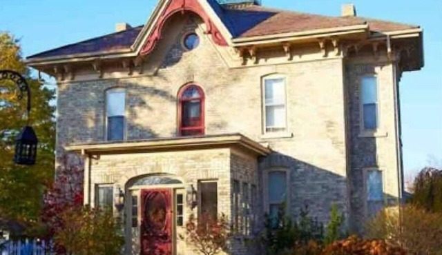 Beautiful Heritage Home With Pool in Goderich