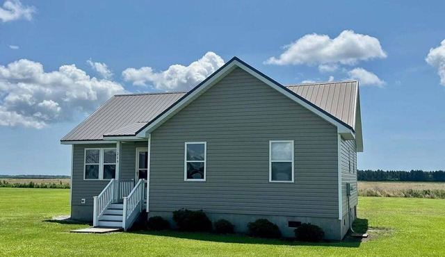 Beautifully Updated Engelhard Retreat 3 Bedroom 2 Bath Home