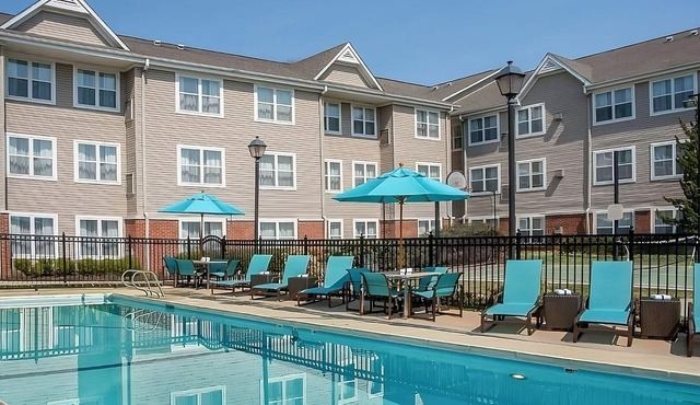 Better Choice For Your Vacation! Near Virginia Discovery Museum, w/Outdoor Pool