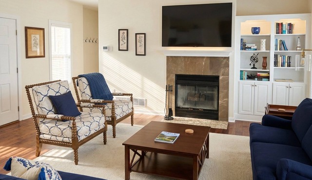 Blossom House | Private 5-Acre Door County Retreat